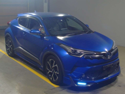 2018 Toyota C-HR ZYX10[2]