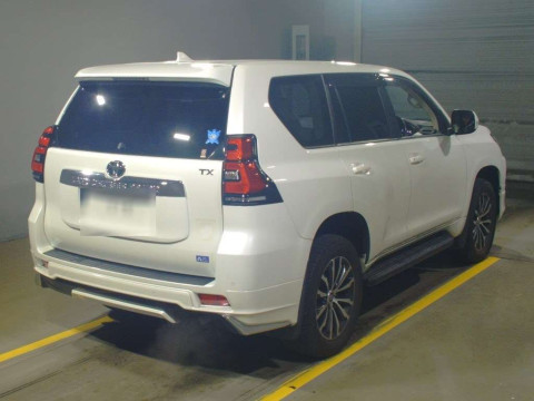 2020 Toyota Land Cruiser Prado TRJ150W[1]