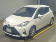 2017 Toyota Vitz