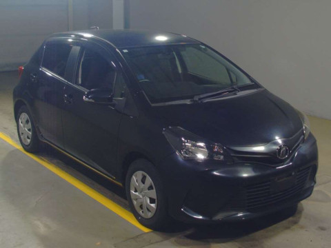 2016 Toyota Vitz KSP130[2]