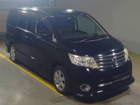 2010 Nissan Serena CC25[2]