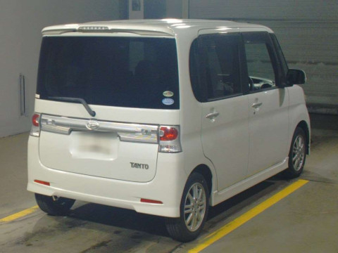 2010 Daihatsu Tanto Custom L375S[1]