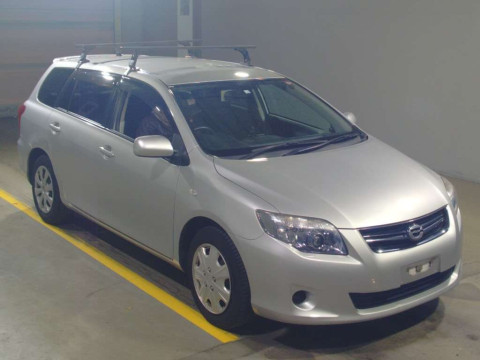 2011 Toyota Corolla Fielder NZE141G[2]