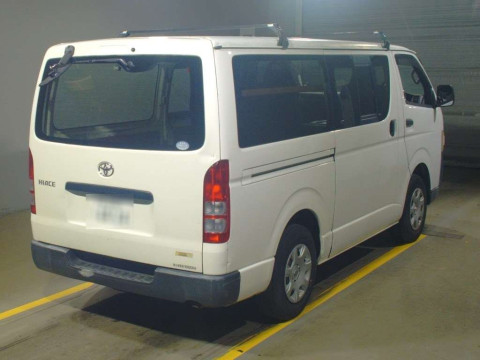 2005 Toyota Hiace Van TRH200V[1]