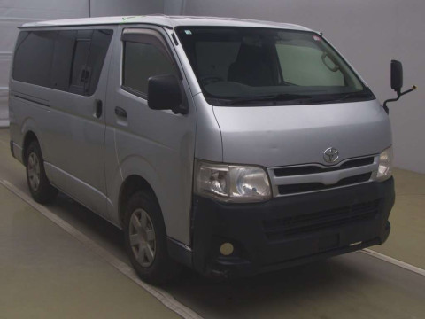 2012 Toyota Hiace Van TRH200V[2]