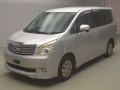 2011 Toyota Noah