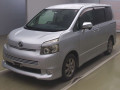 2010 Toyota Voxy