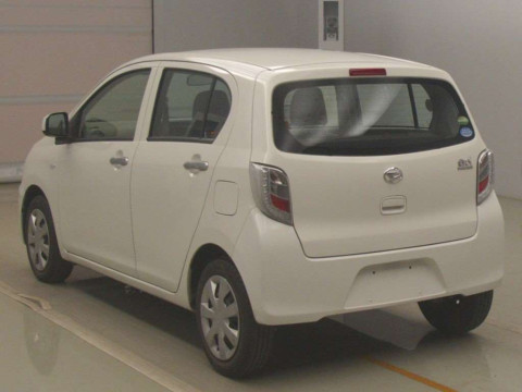 2016 Daihatsu Mira es LA300S[1]