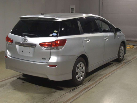 2010 Toyota Wish ZGE20G[1]