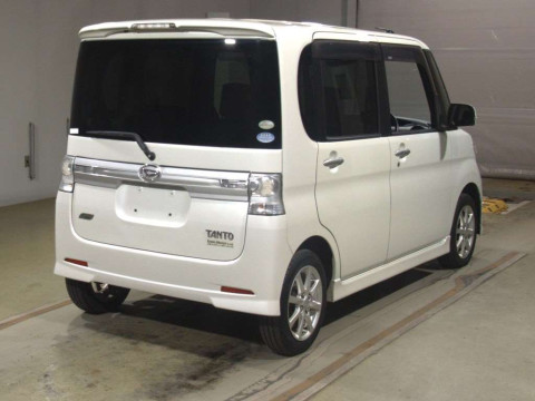 2012 Daihatsu Tanto Custom L375S[1]