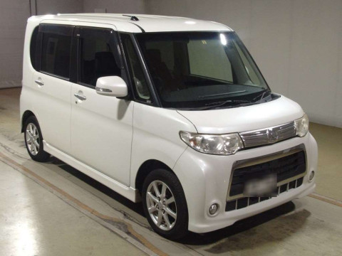 2012 Daihatsu Tanto Custom L375S[2]