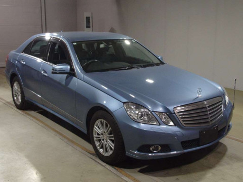 2009 Mercedes Benz E-Class 212054C[2]