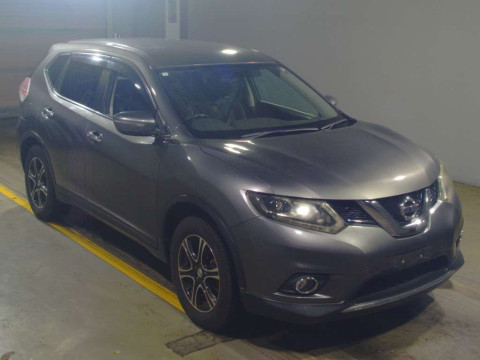 2014 Nissan X-Trail NT32[2]