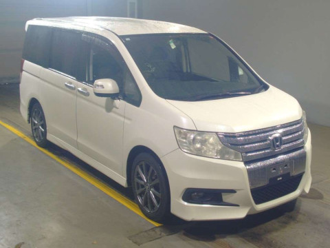 2010 Honda Step WGN Spada RK5[2]