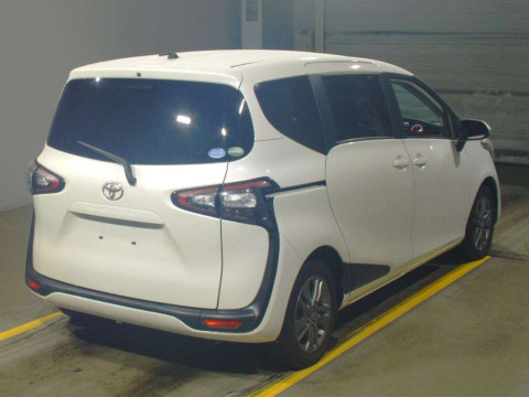 2015 Toyota Sienta NSP170G[1]