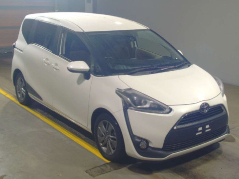 2015 Toyota Sienta NSP170G[2]