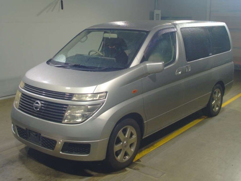 2004 Nissan Elgrand E51[0]