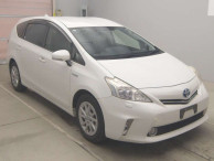 2013 Toyota Prius alpha