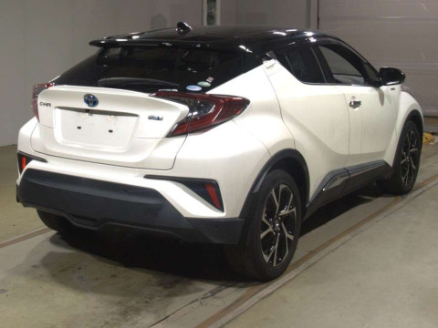 2018 Toyota C-HR ZYX10[1]