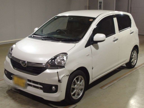 2017 Daihatsu Mira es LA300S[0]