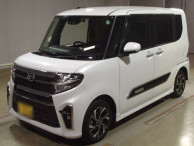 2021 Daihatsu Tanto Custom