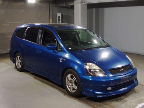 2002 Honda Stream RN4[2]