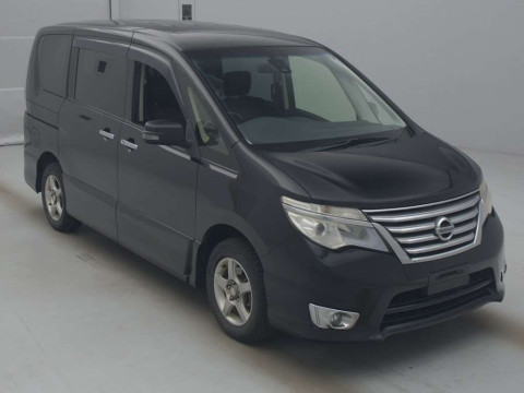 2014 Nissan Serena FNC26[2]