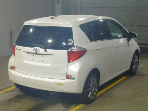 2010 Toyota Ractis NCP120[1]