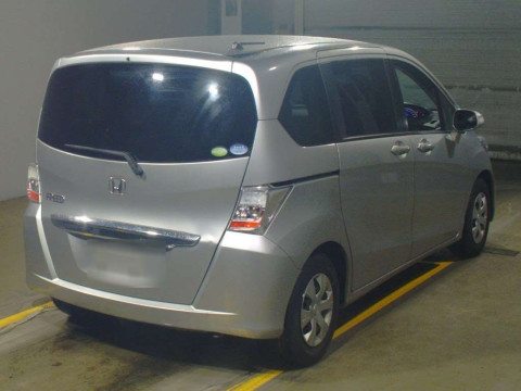 2012 Honda Freed GB3[1]