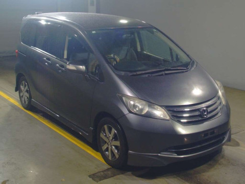 2008 Honda Freed GB3[2]