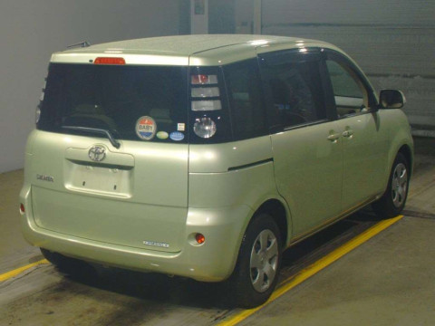 2008 Toyota Sienta NCP81G[1]