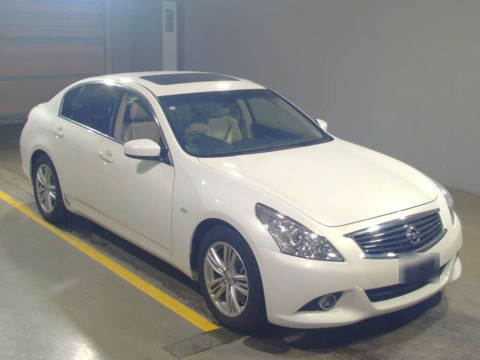 2010 Nissan Skyline V36[2]