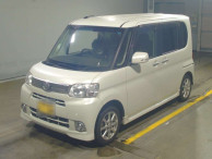 2013 Daihatsu Tanto