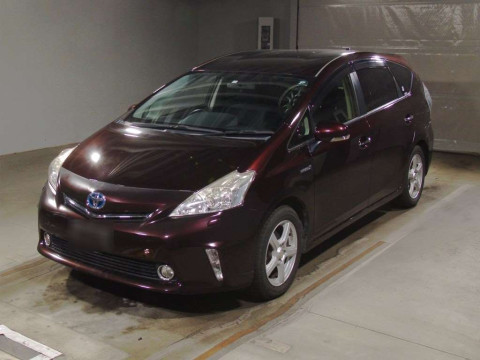 2014 Toyota Prius alpha ZVW41W[0]