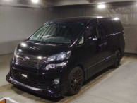 2013 Toyota Vellfire