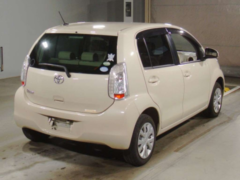 2016 Toyota Passo KGC30[1]