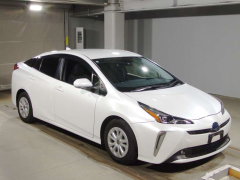 2020 Toyota Prius ZVW51[2]