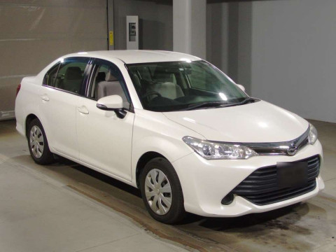 2016 Toyota Corolla Axio NZE161[2]