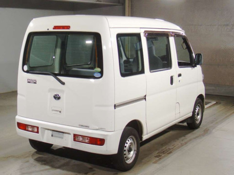 2016 Toyota Pixis Van S321M[1]