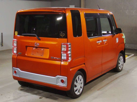 2015 Daihatsu Wake LA700S[1]