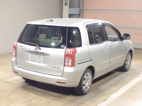 2010 Toyota Raum NCZ20[1]