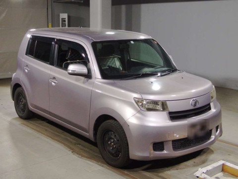 2010 Toyota bB QNC21[2]