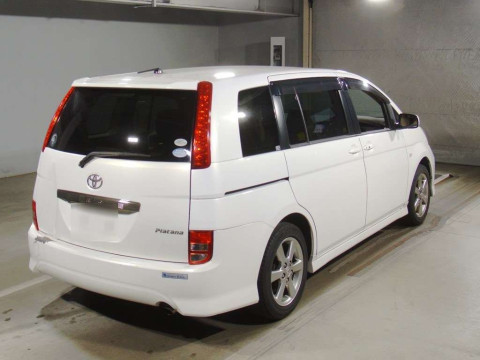 2006 Toyota Isis ANM10W[1]