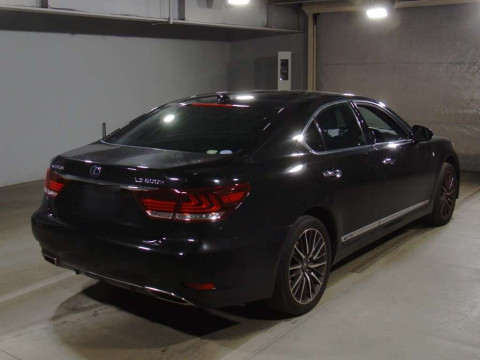 2013 Lexus LS UVF45[1]