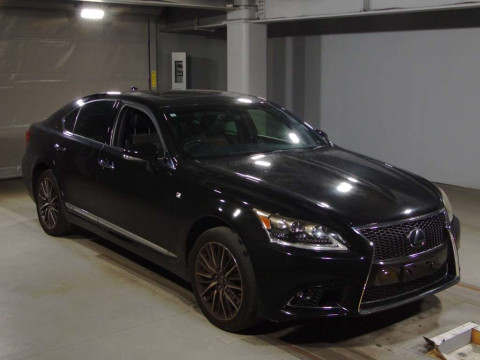 2013 Lexus LS UVF45[2]