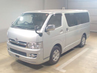 2007 Toyota Regiusace Van