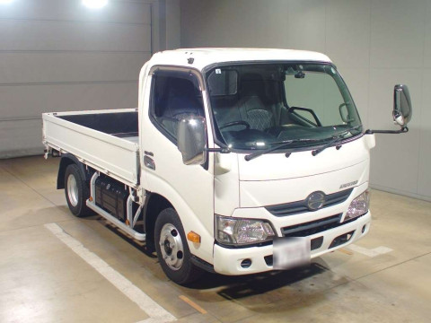 2018 Hino DUTRO XZC605M[2]