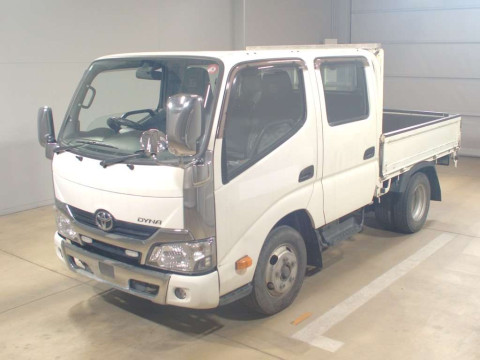 2018 Toyota Dyna Truck XZU605[0]