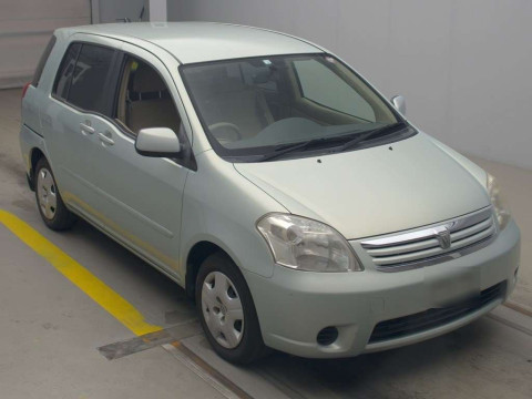 2003 Toyota Raum NCZ20[2]