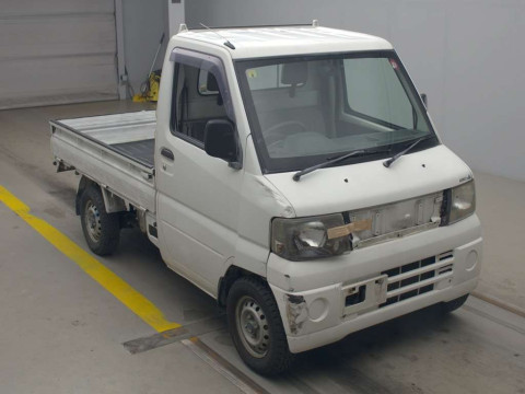 2001 Mitsubishi Minicab Truck U62T[2]